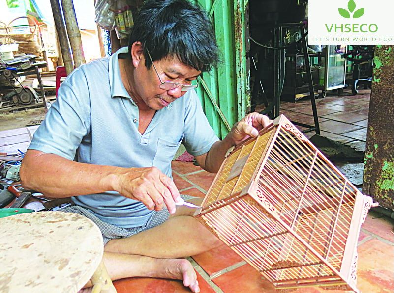 Vintage Vietnamese Artisans Handcrafted Bamboo Birdcage Frame Self-Assembly