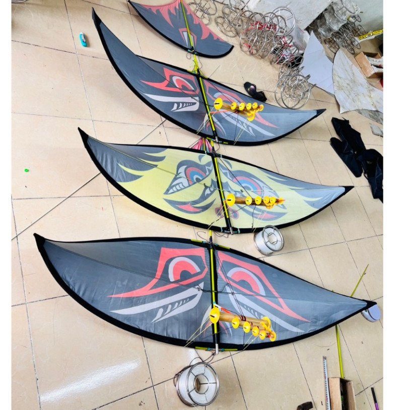 Combo Kite and Flute Kite: 5-Chamber Kite Flute and Kite’s Carbon Frame ranging 2m - Vietnamese Folk Handicraft