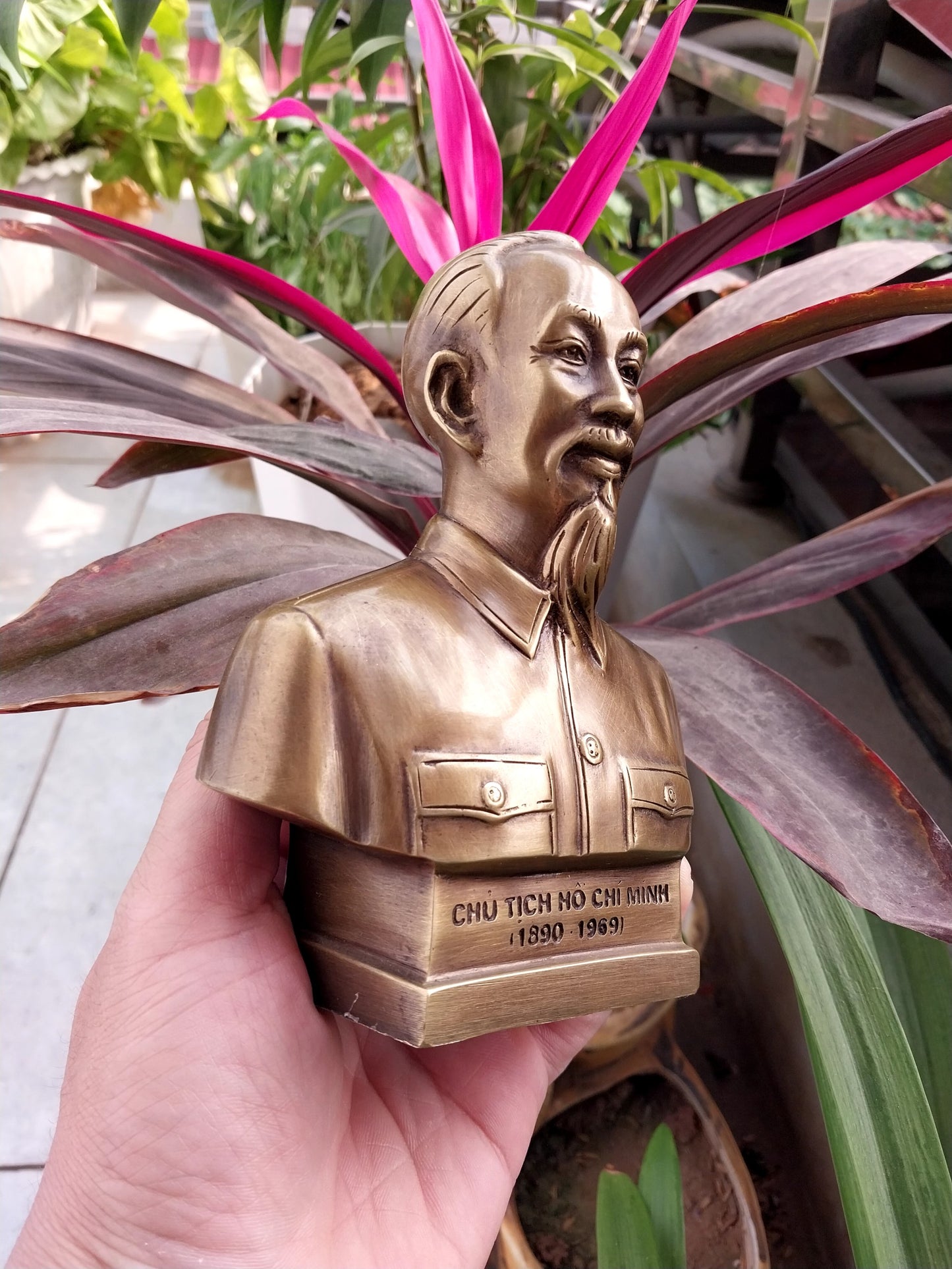 Bronze Statues of President Ho Chi Minh: Revering a National Hero