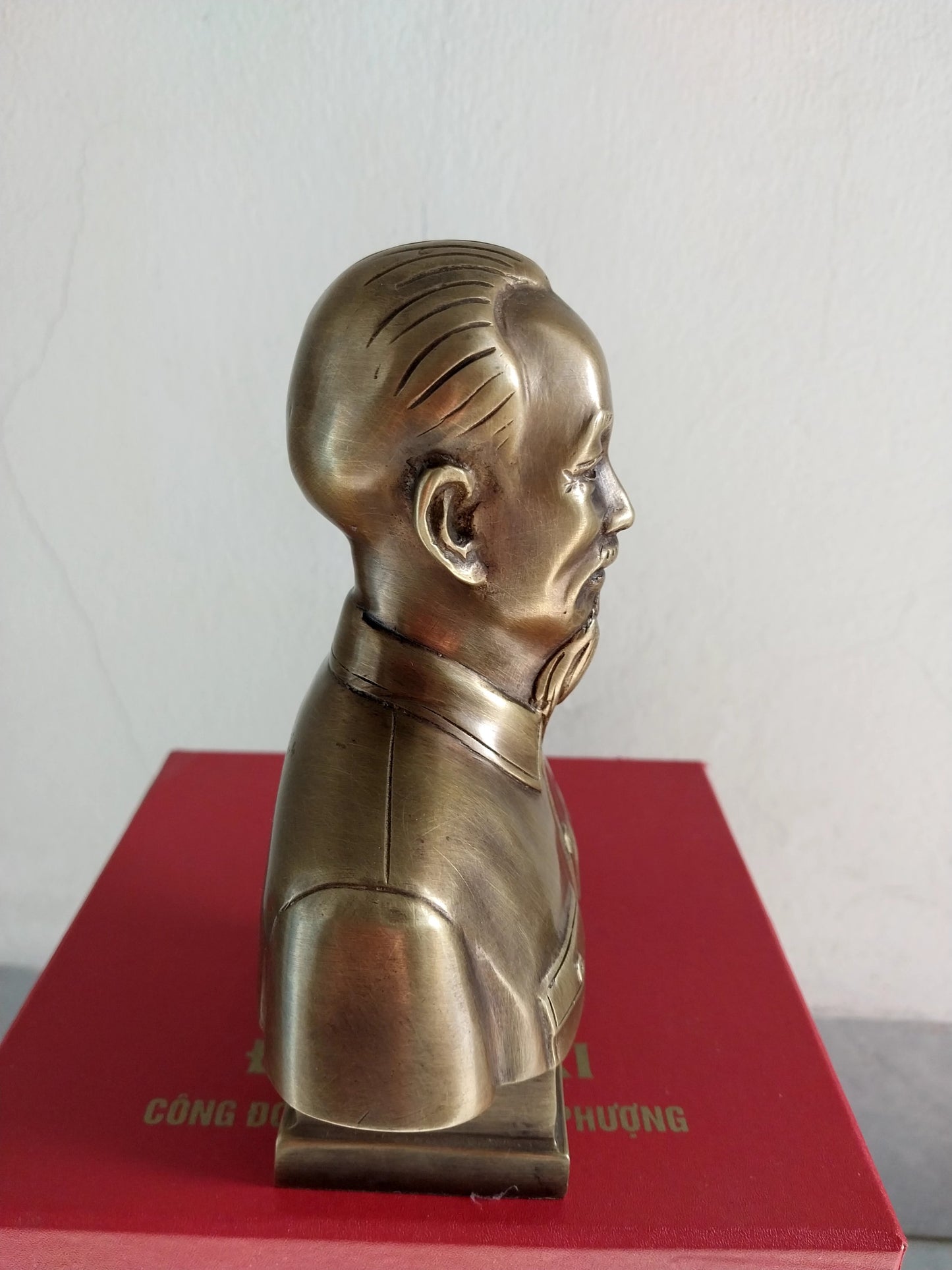 Bronze Statues of President Ho Chi Minh: Revering a National Hero